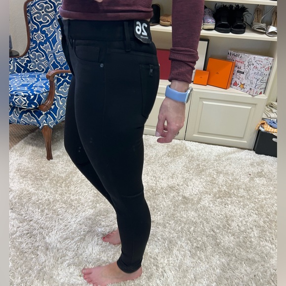 Joe's Jeans Black Mid Rise Ankle Skinny Jeans Sz 26 NWT - Picture 2 of 8